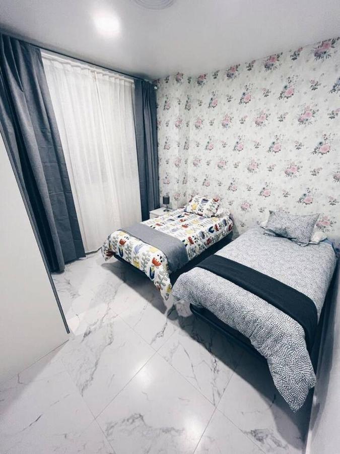 Apartamento Kenoa Metropolitano มาดริด ภายนอก รูปภาพ