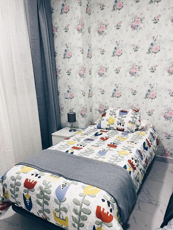 Apartamento Kenoa Metropolitano มาดริด ภายนอก รูปภาพ