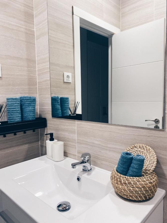 Apartamento Kenoa Metropolitano มาดริด ภายนอก รูปภาพ